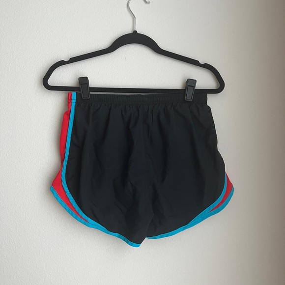 Nike Dri-Fit Running Shorts - Picture 4 of 4